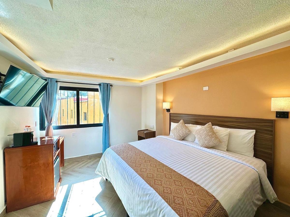 Suites Del Jardin Principal 과나후아토 외부 사진