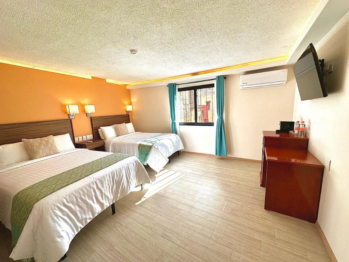Suites Del Jardin Principal 과나후아토 외부 사진